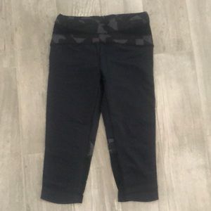 Oiselle capris